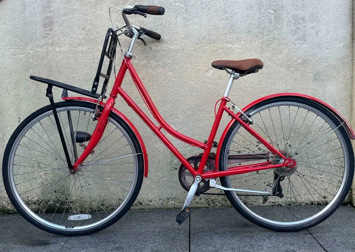 Womans bicycle - Image 2