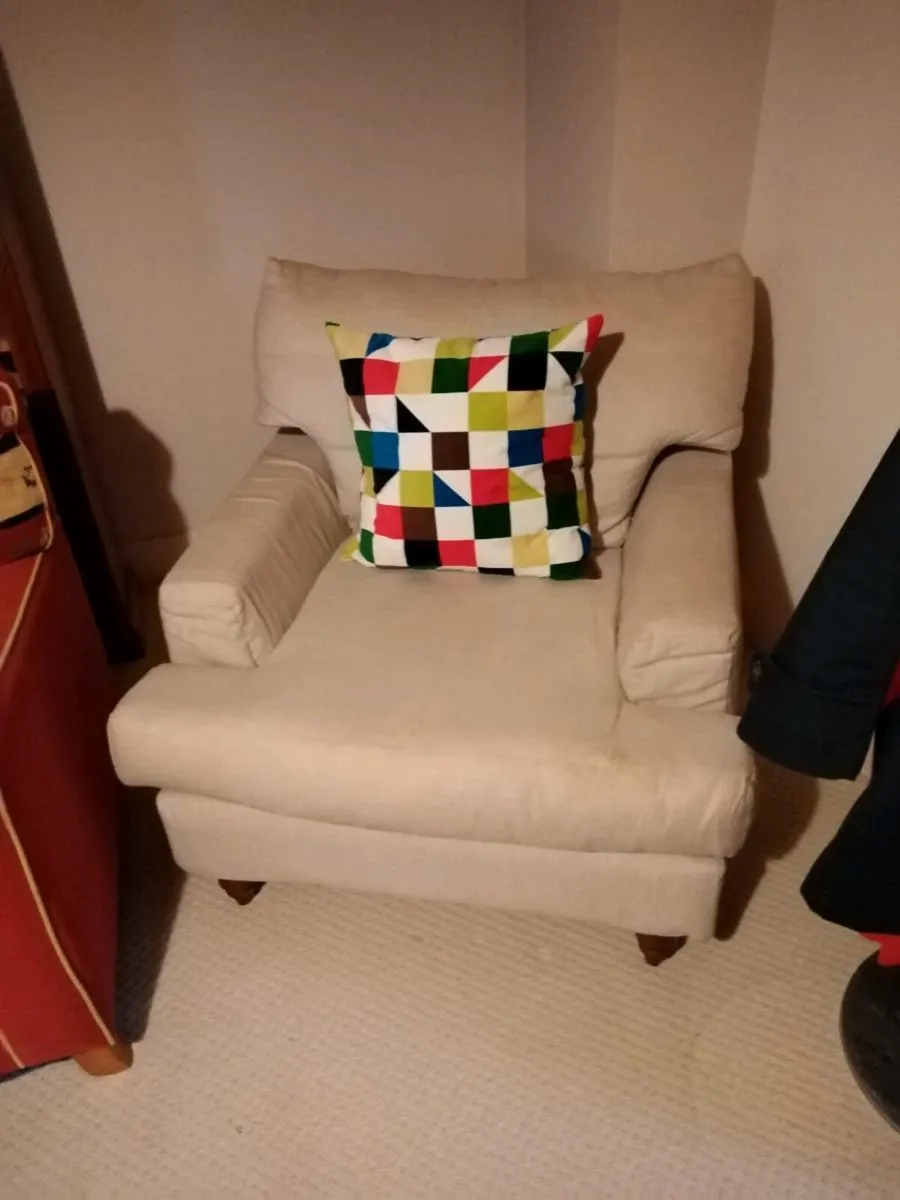 Pair of armchairs - Image 1