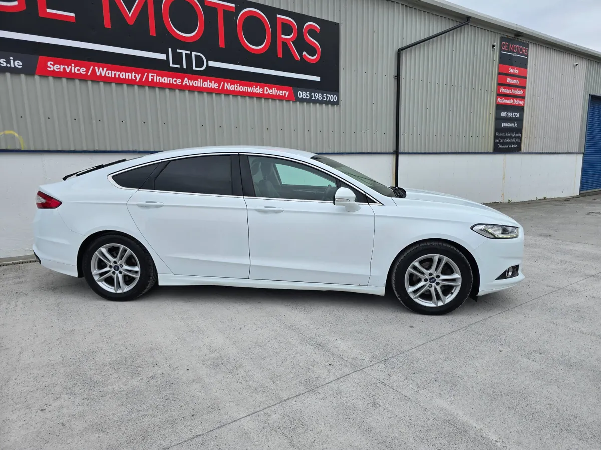 2015 FORD MONDEO TOP SPEC 2.0 180BHP FULL HEATED L - Image 4