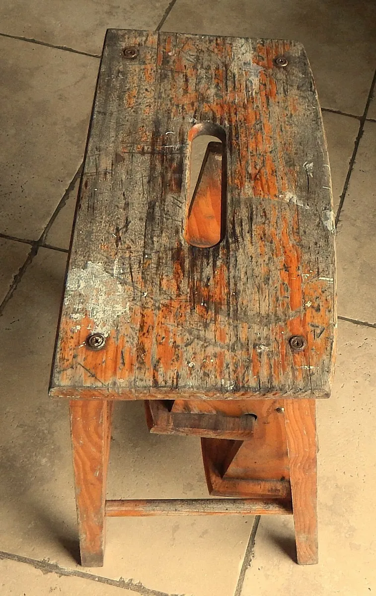 Vintage 3 Tier Rustic Kitchen Folding Step Stool - Image 4