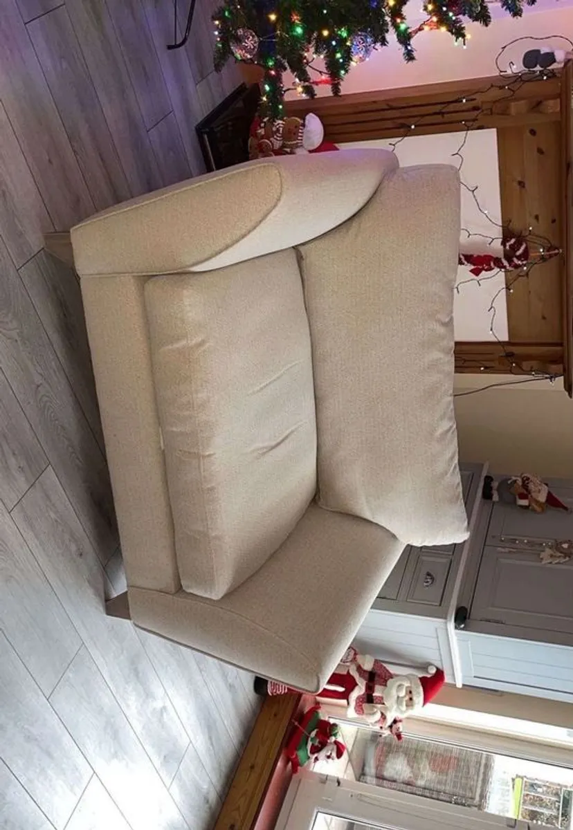 Snuggler/sofa - Image 2