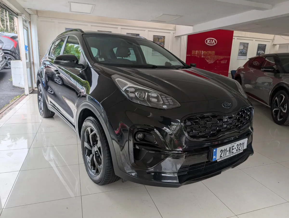 KIA Sportage Automatic Black Edition - Image 4