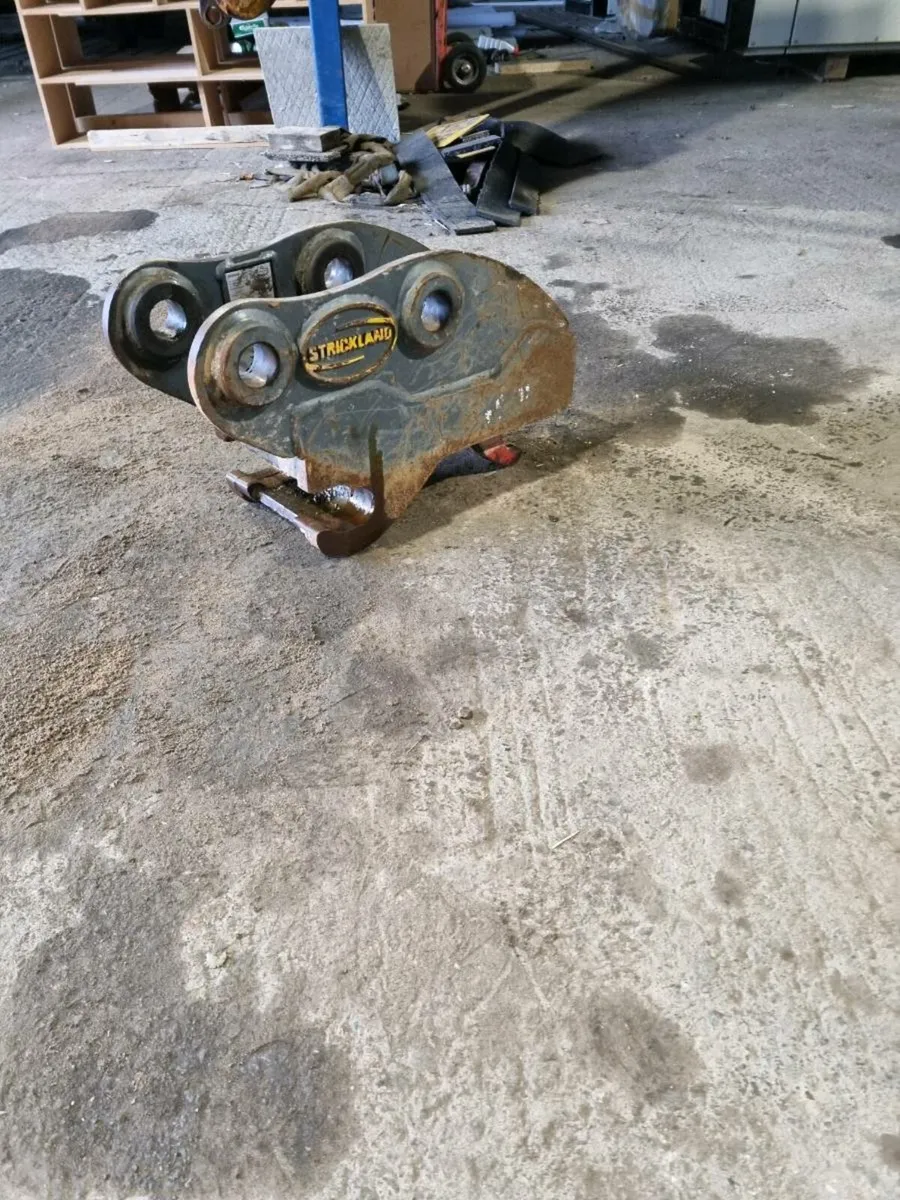 Strickland Hydraulic quick hitch 45mm pins - Image 4