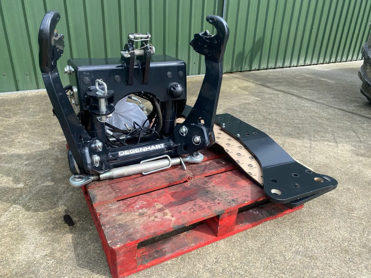 Front linkage to suit  New holland T6 T6000 - Image 1