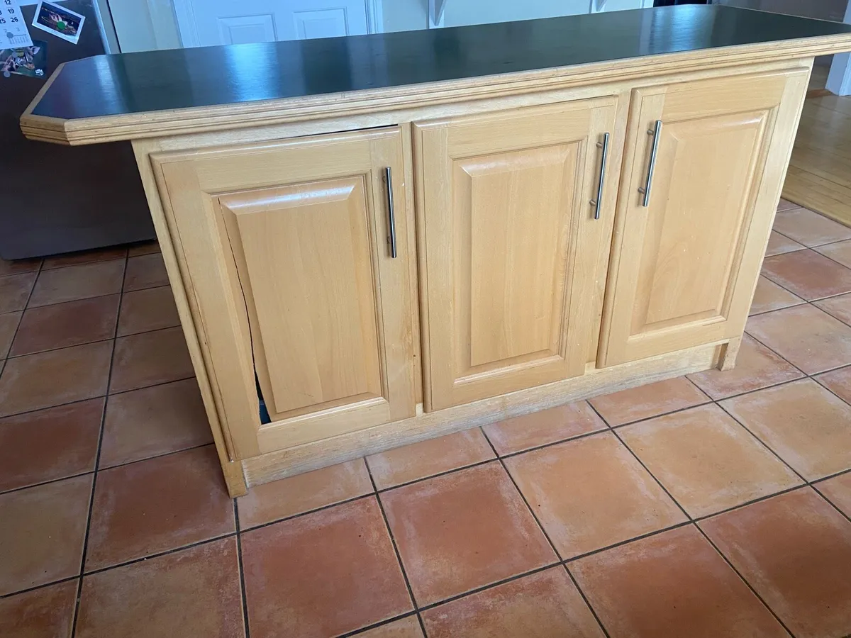Kitchen - Image 2