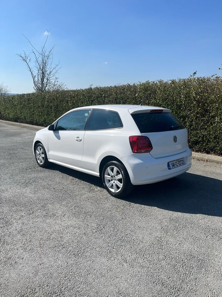 Volkswagen polo - Image 4