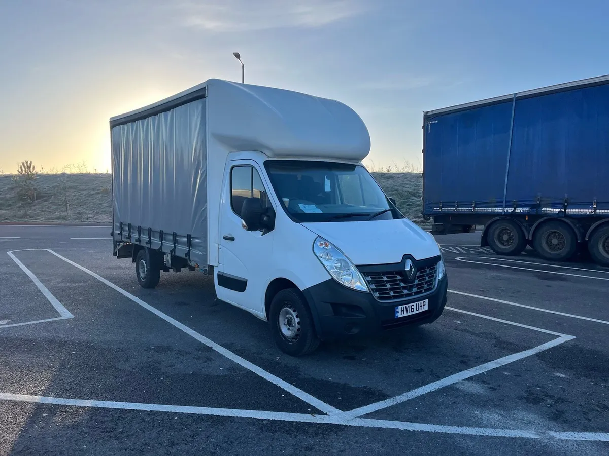 Renault Master curtains - Image 1