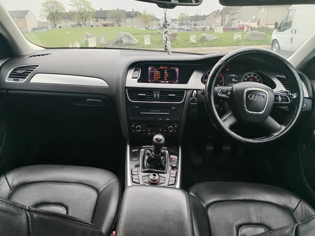 Audi A4 2011 - Image 3