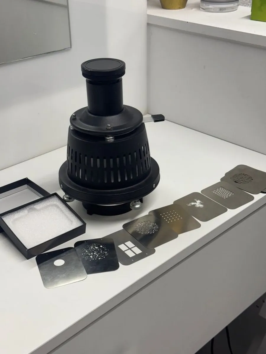 Bowens Mount Gobo Snoot Optical Focalise Art Photography Light Cylinder + Adjustment + Gobos - Image 2