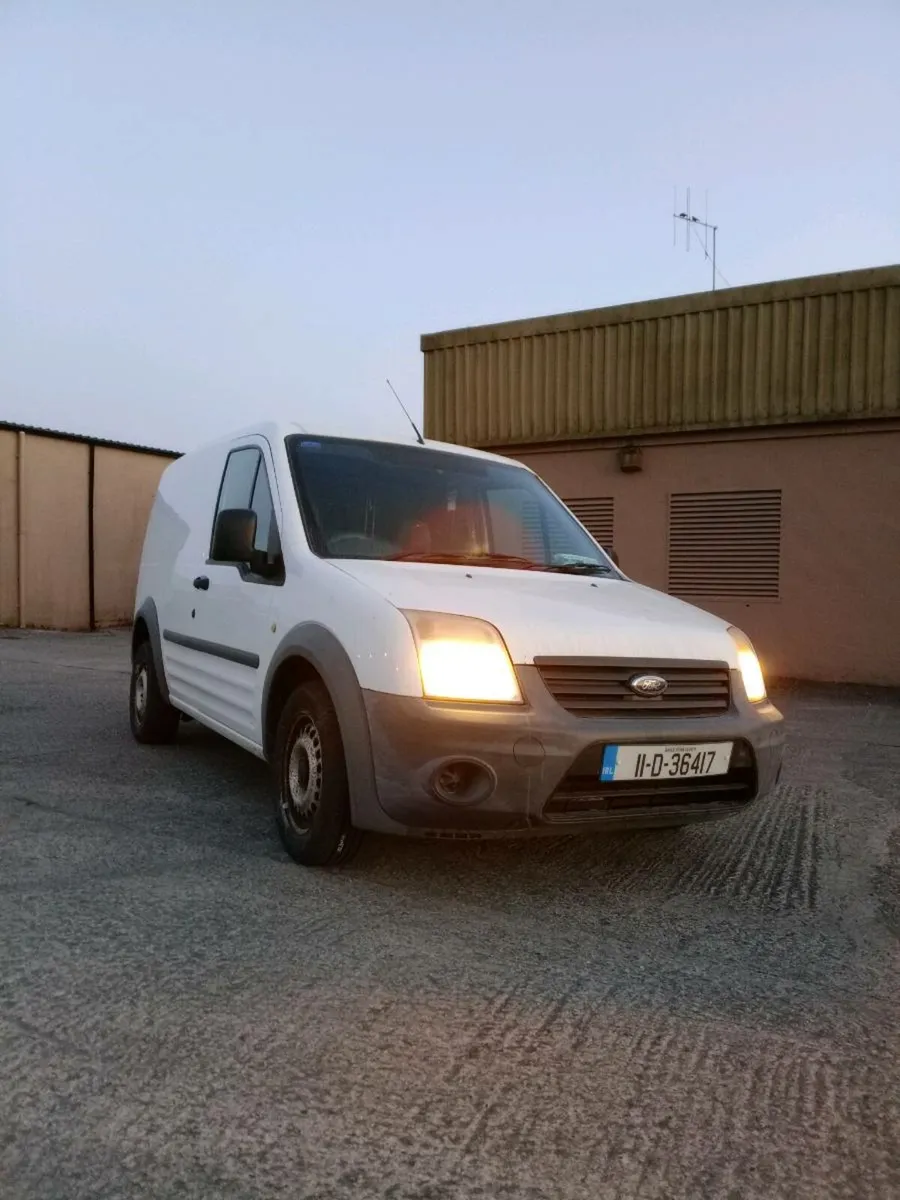 Ford Transit Connect - Image 2