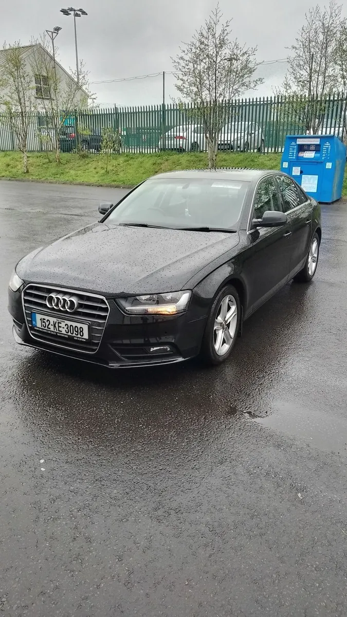 Audi A4 2015 - Image 2