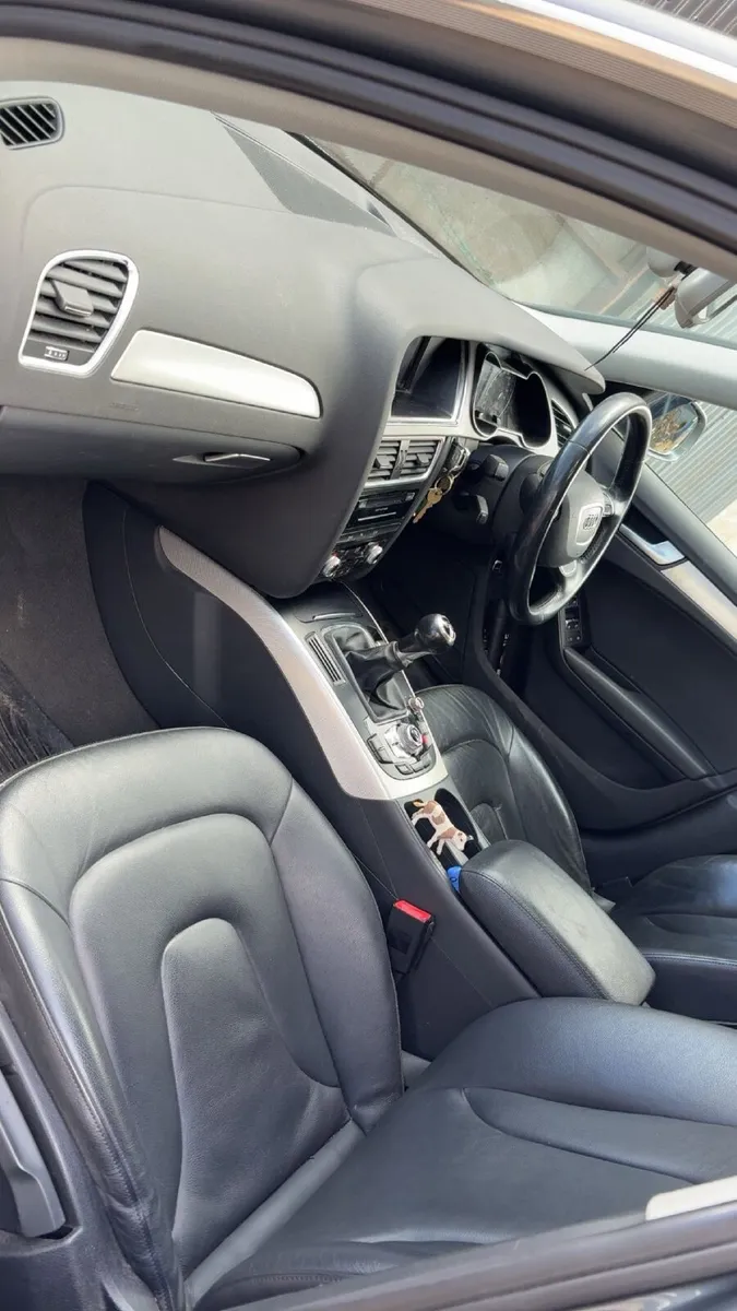 Audi A4 2015 - Image 4