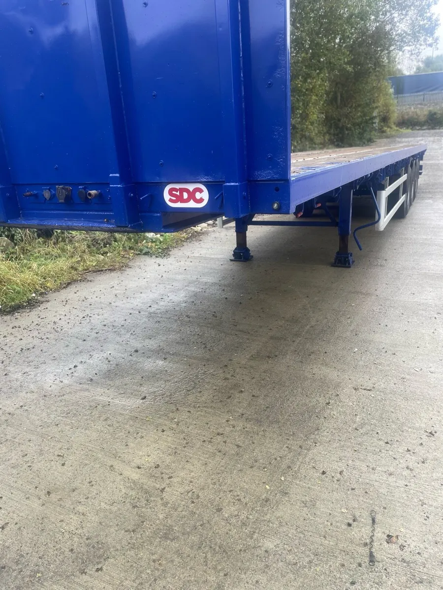 Trailer flatbed - Image 1