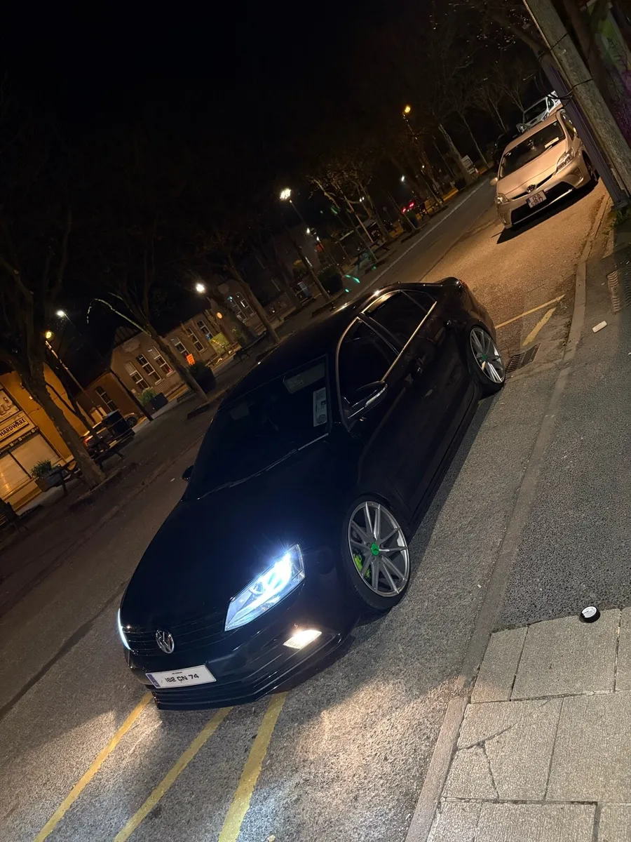 Vw jetta mk6.5 - Image 1