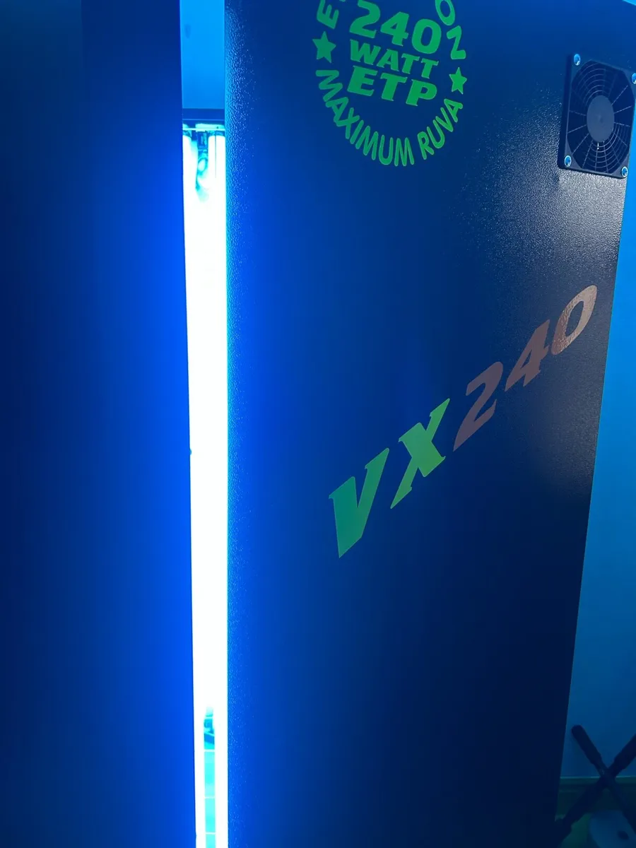 Sunbed stand up NEW - Image 1