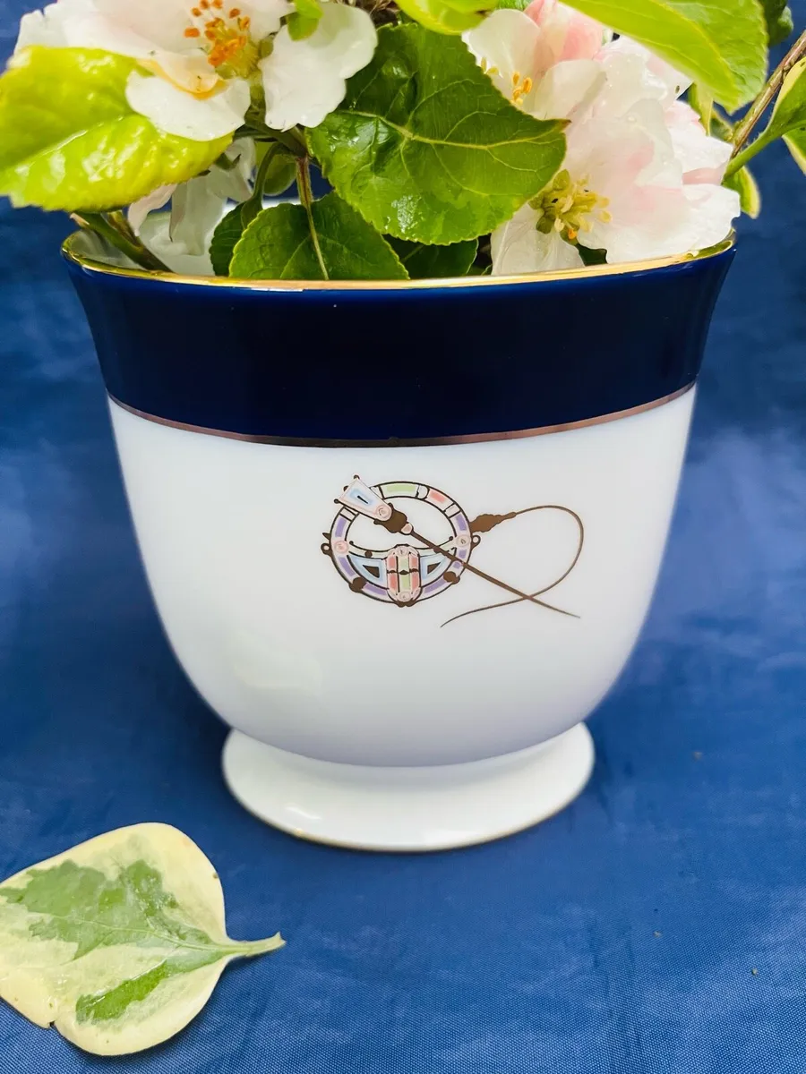 Arklow vase - Image 2
