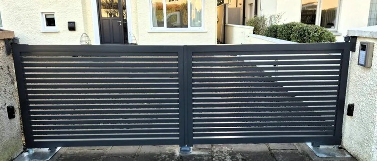 gates & fences  made of aluminum - Image 2