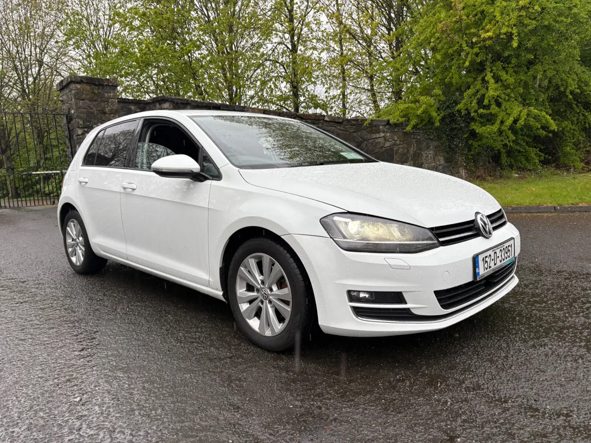 Vw  Golf 2015 AUTOMATIC 1.2 Fresh Import-Mint !!! - Image 1