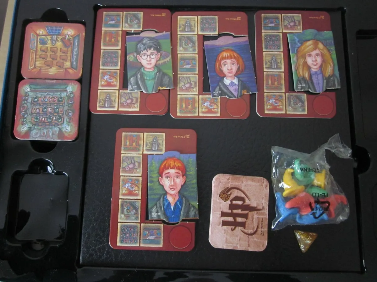 New Harry Potter Halls of Hogwarts Board Game - Image 2