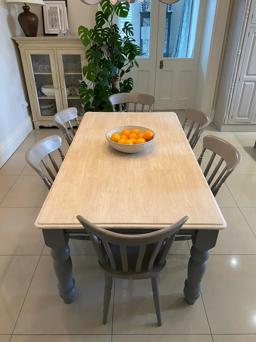 Large kitchen table - Image 4