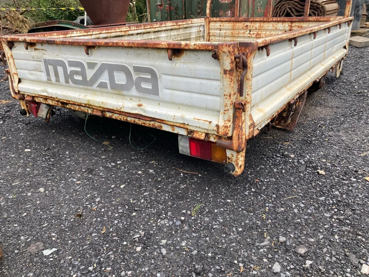 Mazda body - Image 1