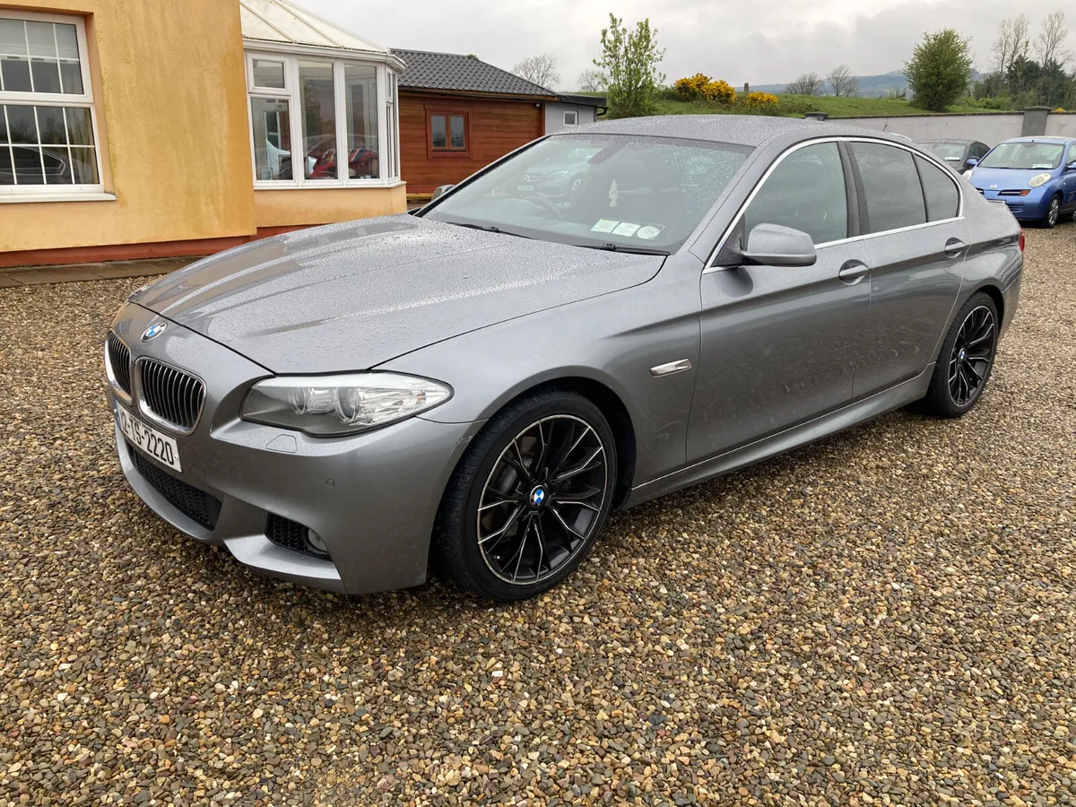 BMW 5-Series 2012 - Image 2