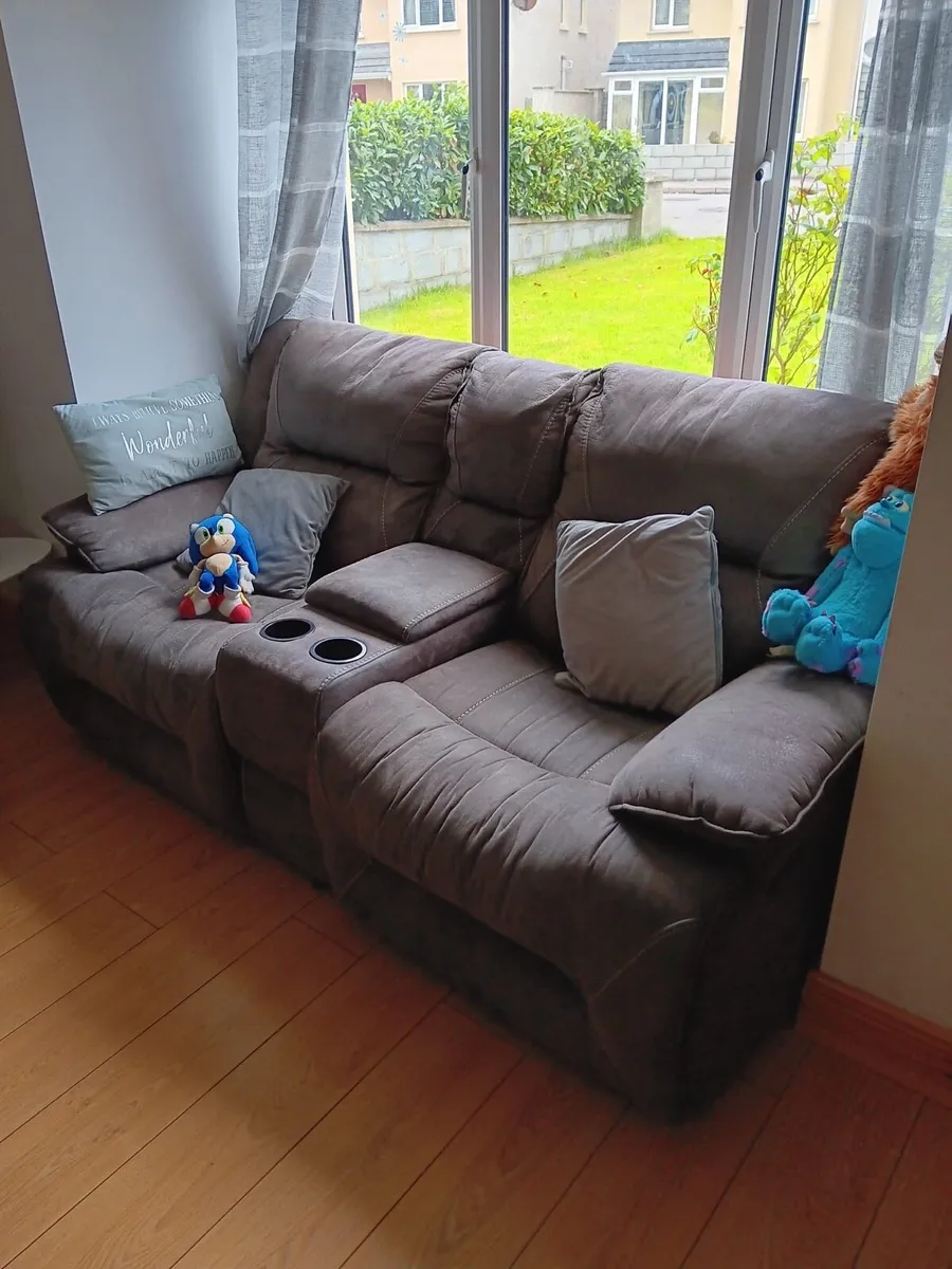 Couch 3+2+1 - Image 3