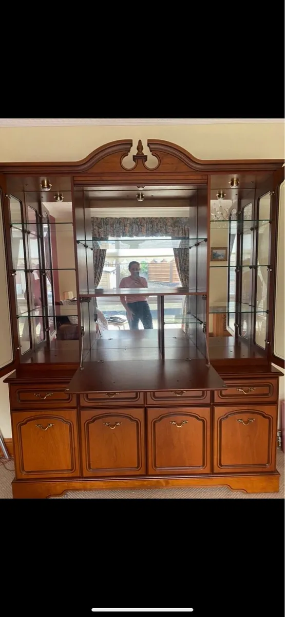 Drinks/display cabinet - Image 2
