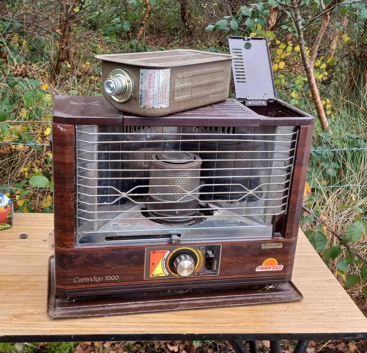 Vintage Cartridge 7000 oil heater - Image 1