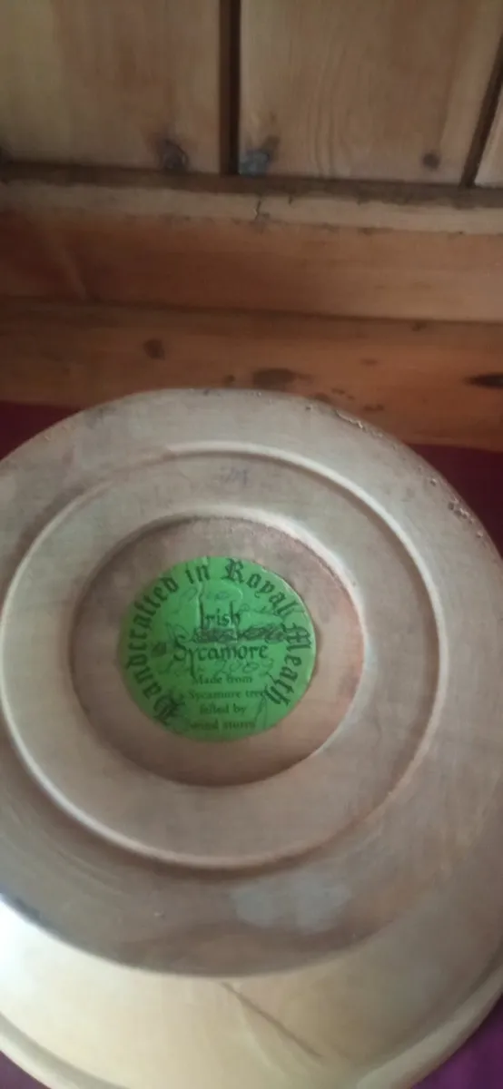 One Piece Royal Meath Handcrafted Sycamore Bowl - Image 2