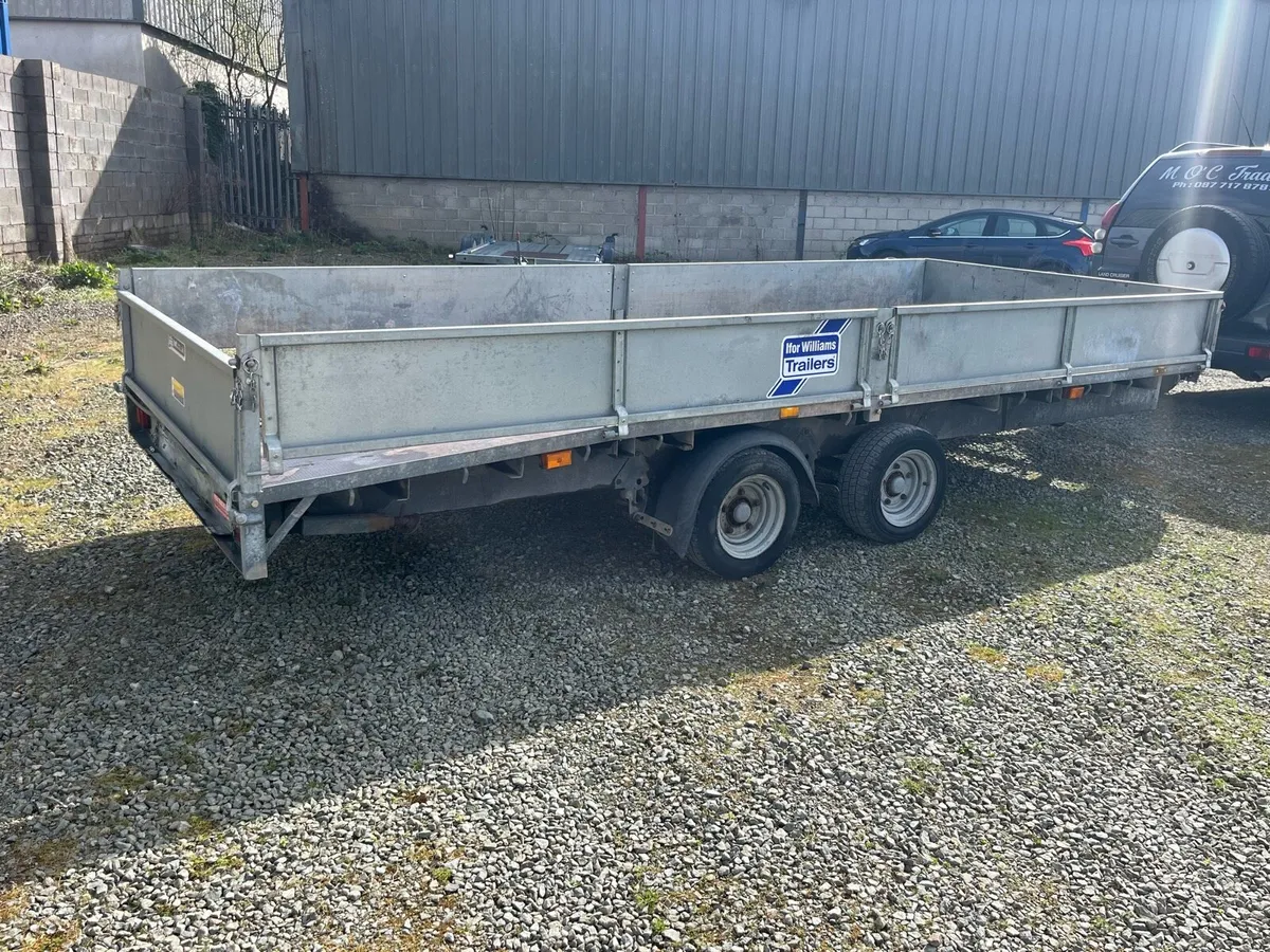 Ifor Williams 16x’6 beavertail dropside with skids - Image 4