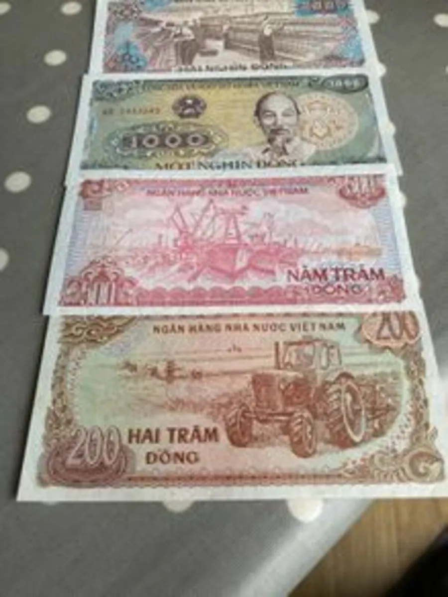 Viet Nam Banknotes in uncirculated condition