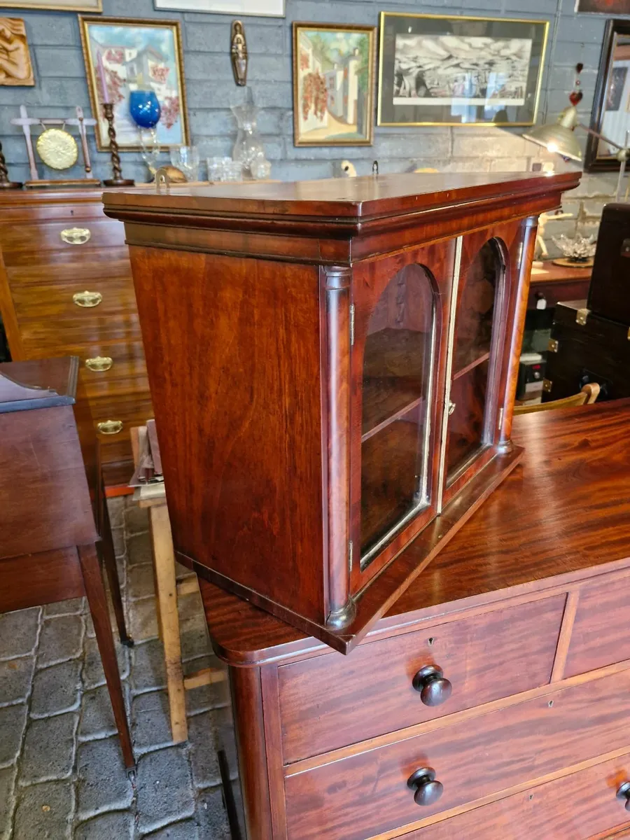 Cabinet - Image 4
