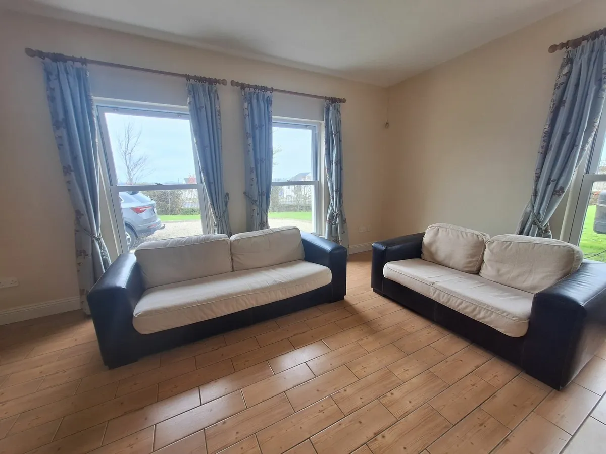 3 piece suite - Image 1