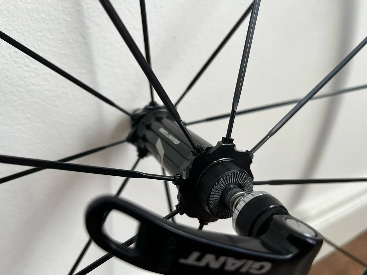 DT Swiss 54t ratchet wheelset - Image 4