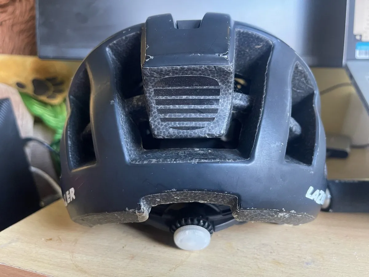 Cycling Helmet Lazer 54-61cm - Image 2