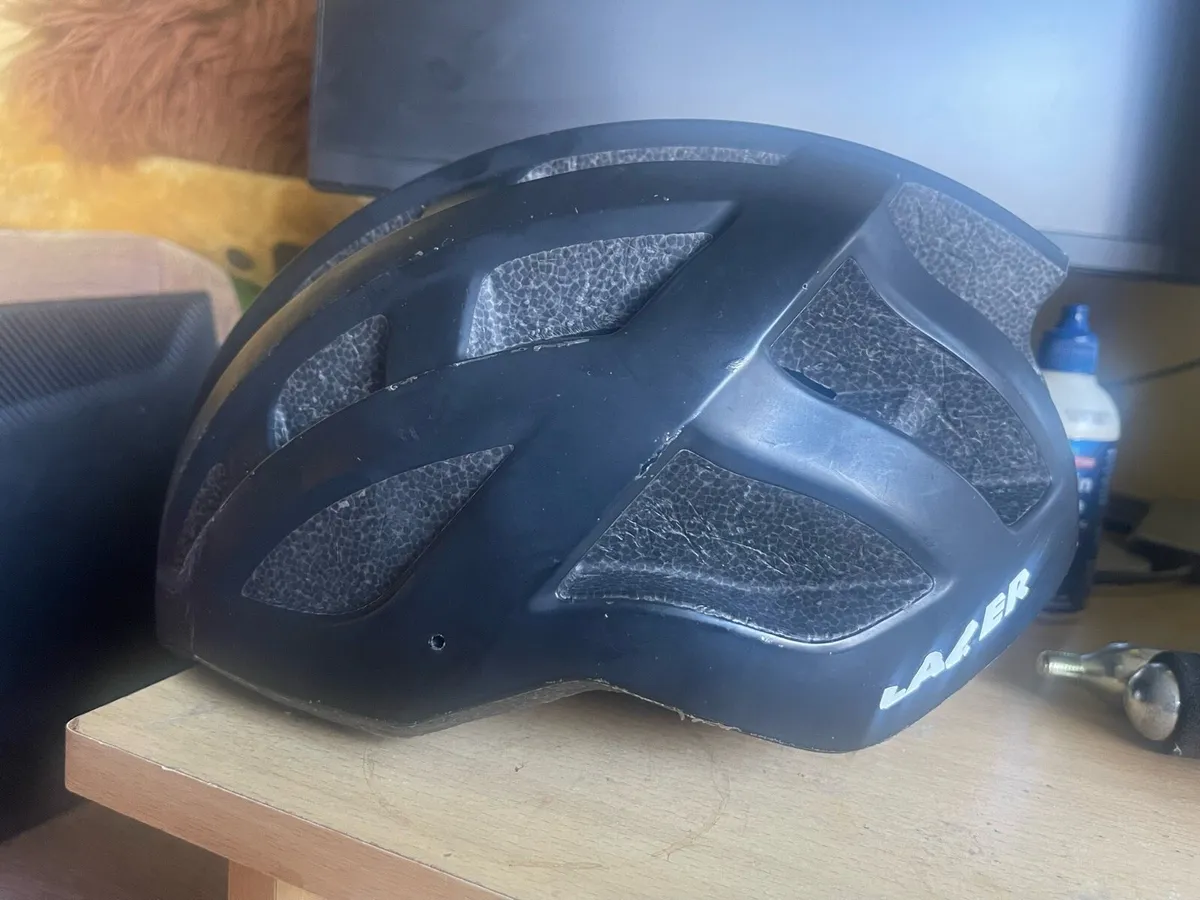 Cycling Helmet Lazer 54-61cm - Image 3