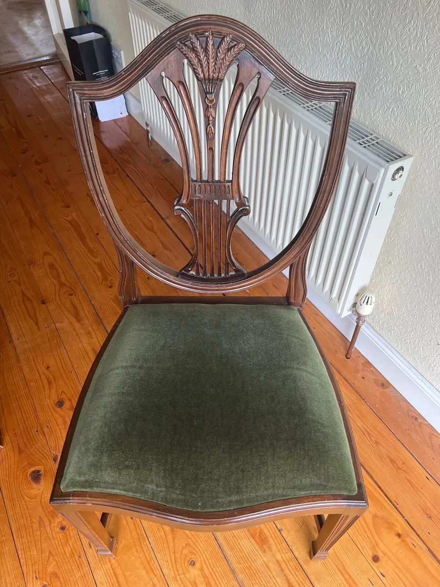 Dinning room table - Image 2
