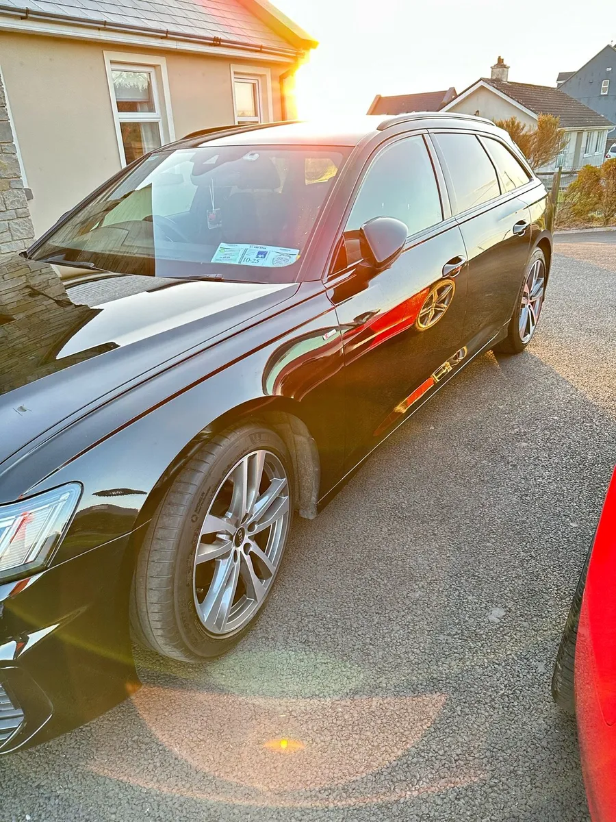 Audi A6 ESTATE S line black edition - Image 2