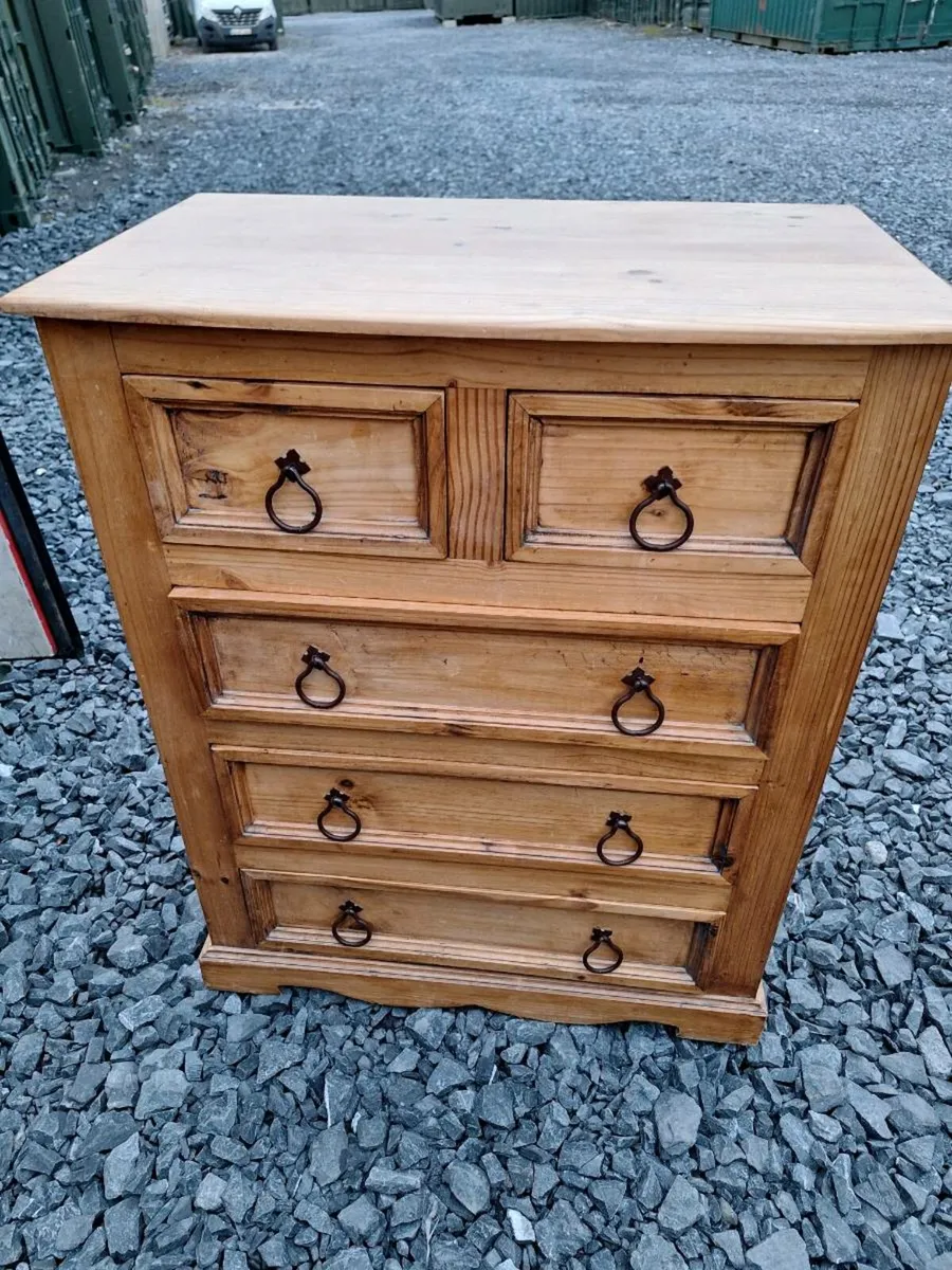 Mexican pine chest of drawers(DELIVERY) - Image 1