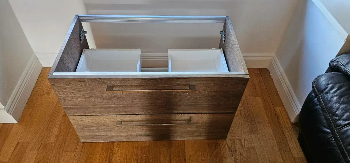 New Bathroom vanity with slight damage - Image 2