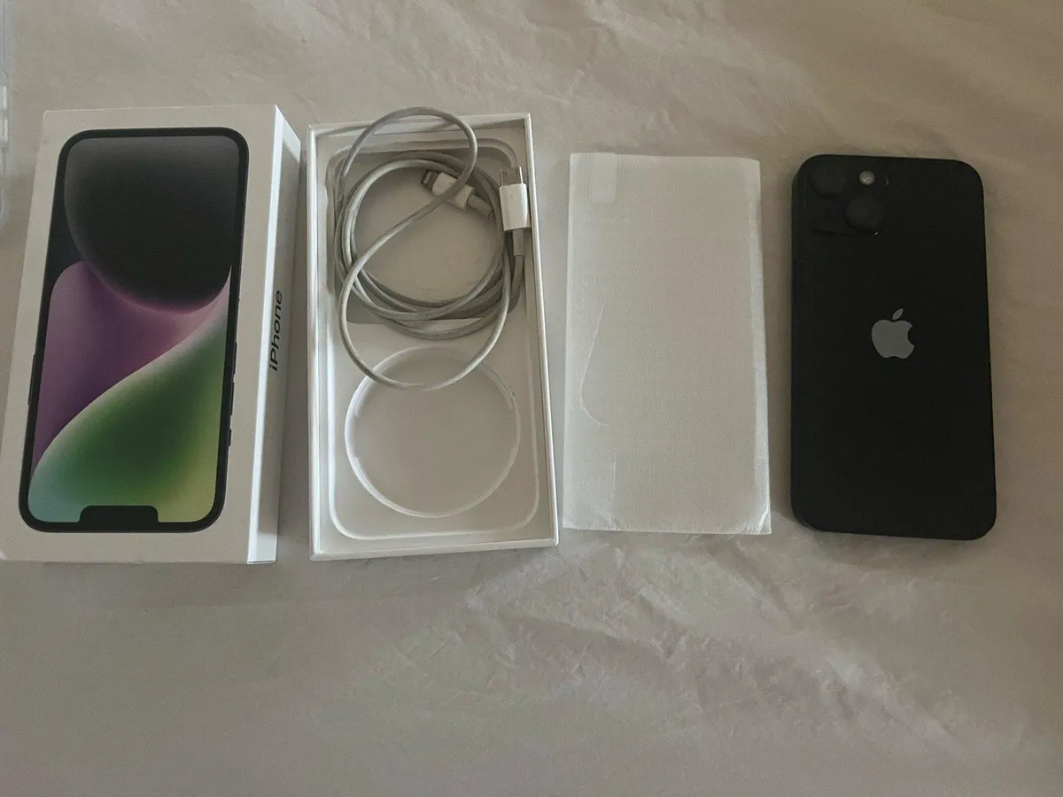 iPhone 14 - Image 3