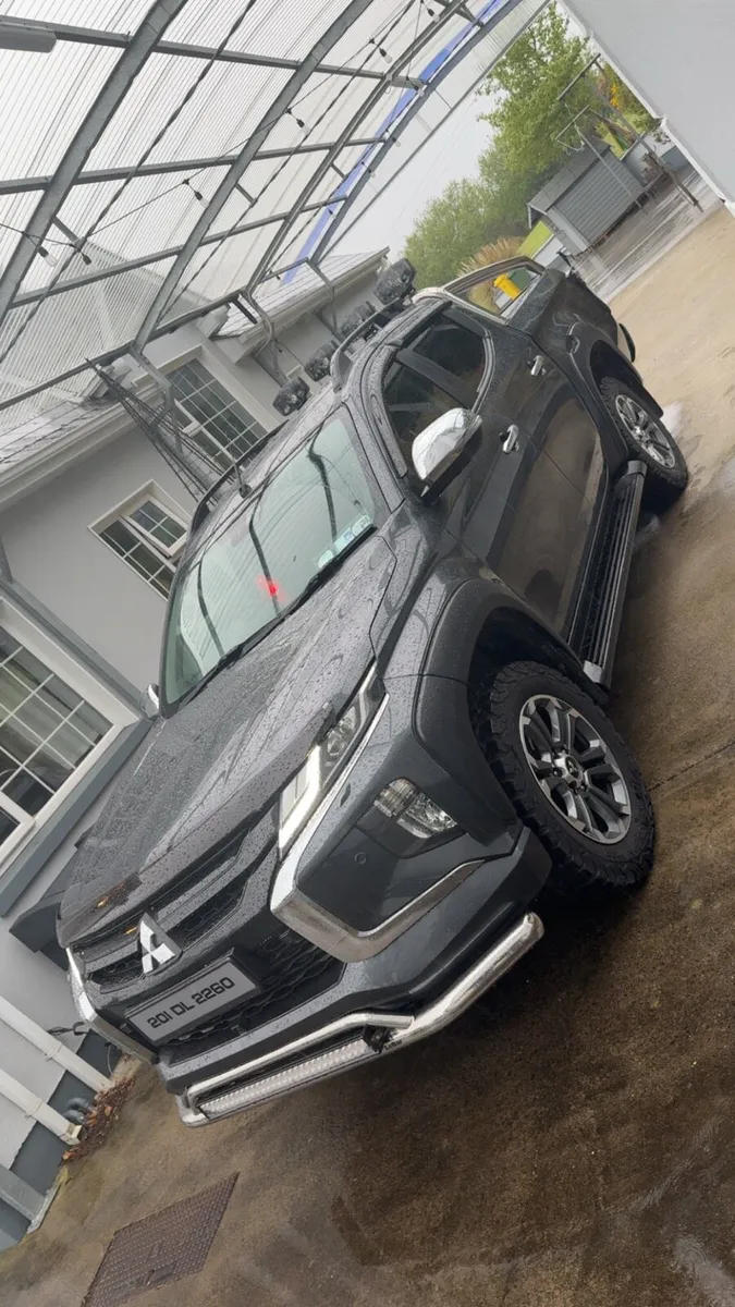 L200 BarbarianX - Image 2