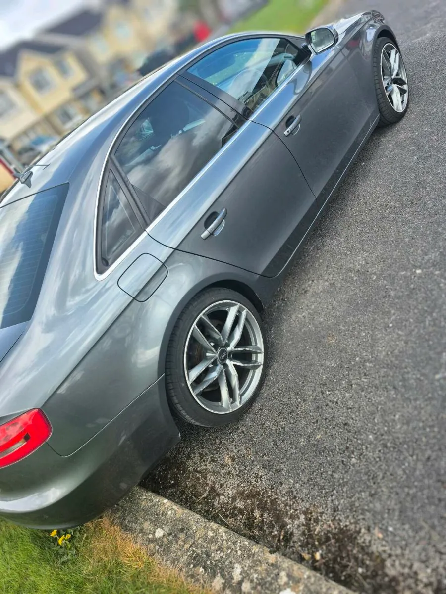 2013 Audi A4 Technik 2.0 TDI - Image 3