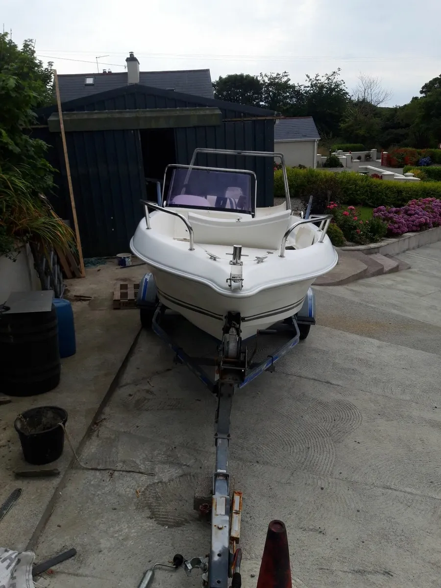 Boat - Image 4