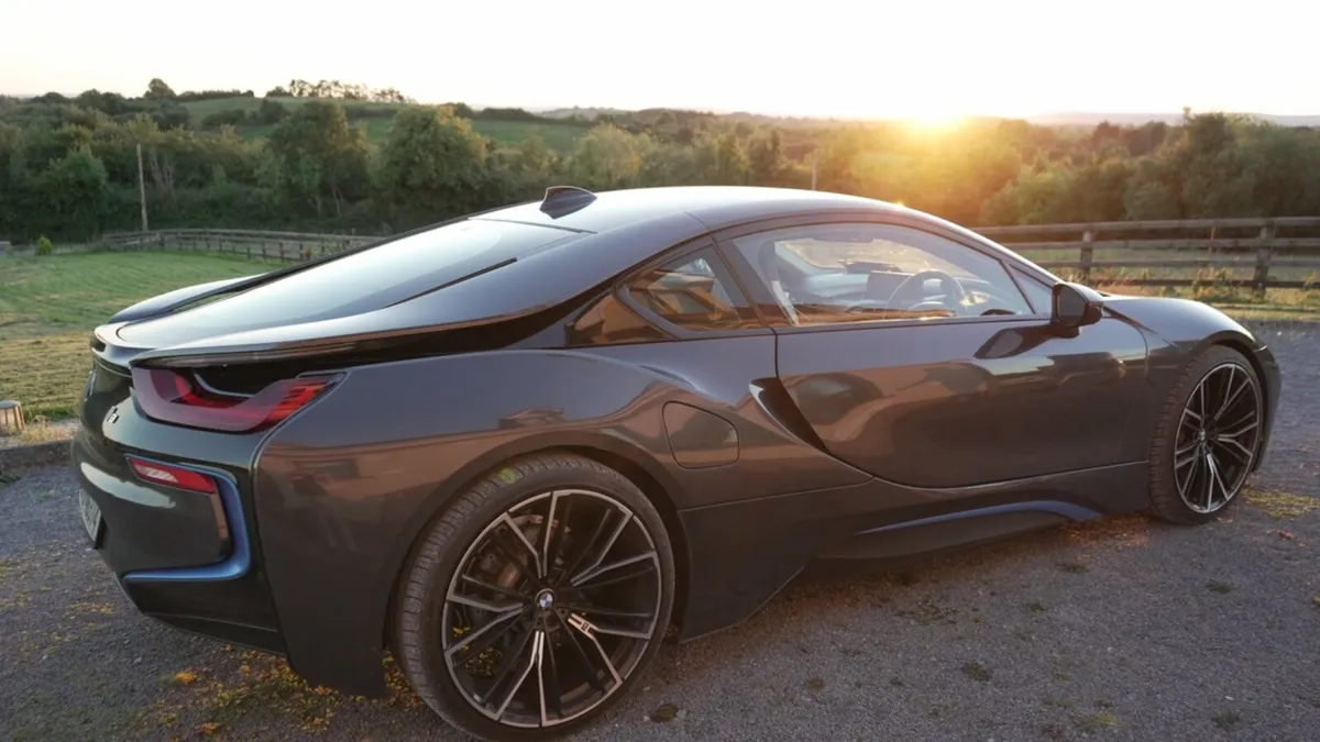 BMW i8 1.5 i 2DR Auto – Only 37,000KM - Image 4