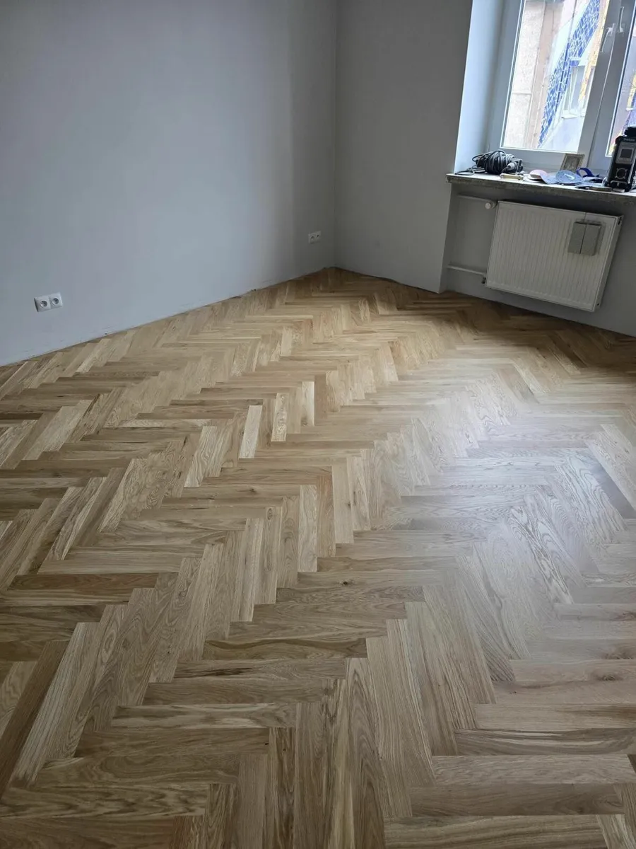 Parquet Flooring SOLID OAK Herringbone - Image 3