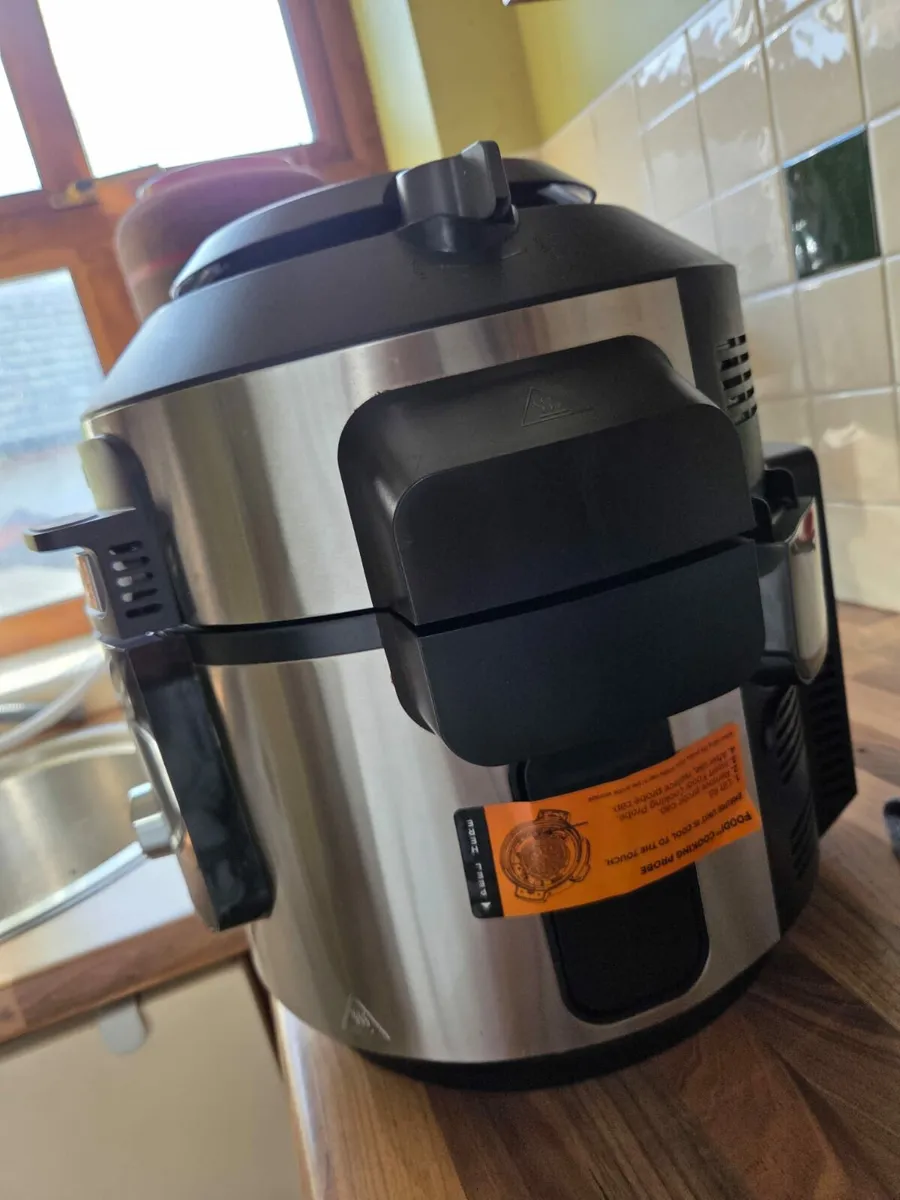 Ninja pressure cooker - Image 3
