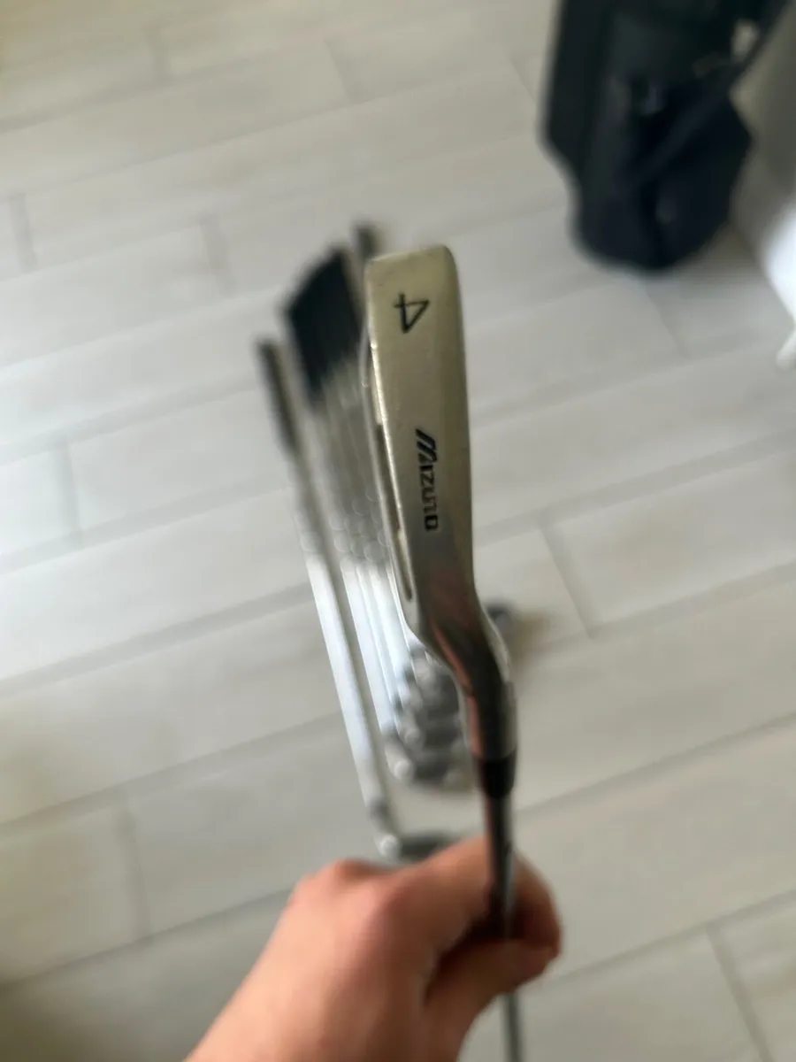 *Price negotiable* mizuno Wedges and 3-9 irons - Image 2
