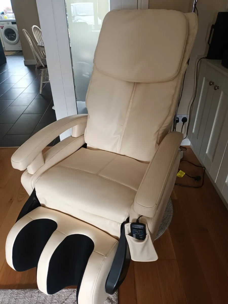 Massage Chair - Image 2